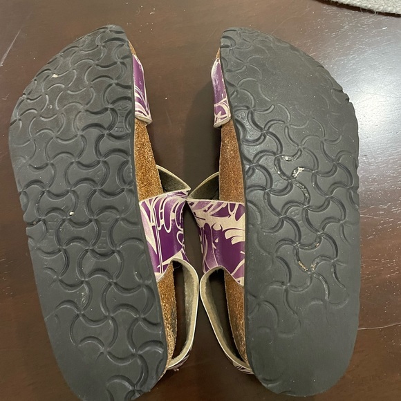 Birkis by Birkenstock 39 250 L8 M6 Womens Size 8 Purple - Picture 13 of 13